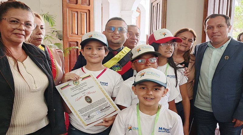 Semilleros Científicos reciben “Honor al Mérito” en Táchira