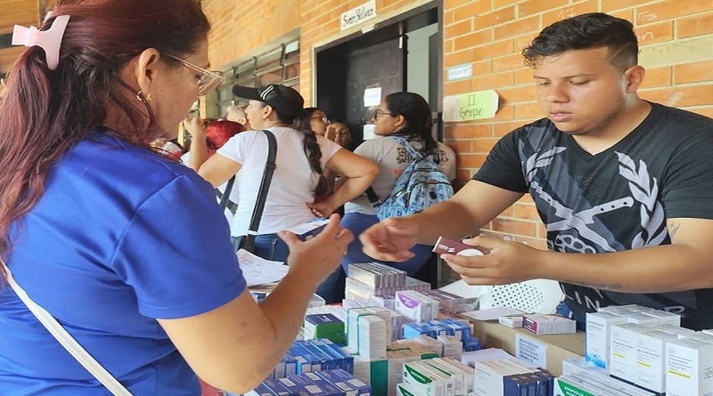Educadores son beneficiados con jornada médica de atención integral en La Guaira