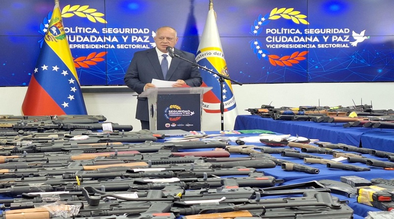 Gobierno nacional incauta más de 400 armas ilegales provenientes de EE.UU.