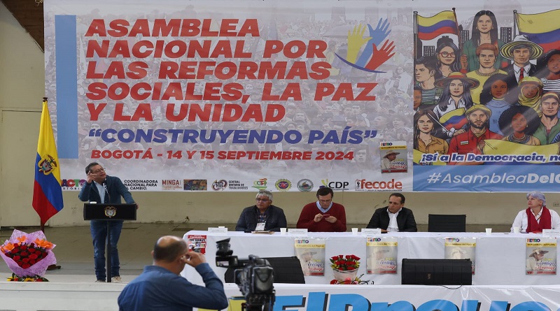 Asambleas populares en Colombia apoyan las reformas de Petro