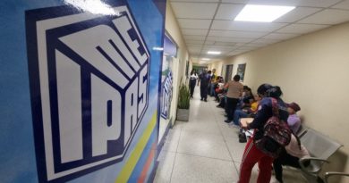 Jornada "Por Amor a mi maestro" atiende a 900 docentes de Monagas