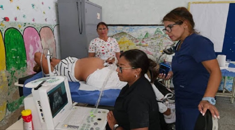 jornada-sol-vargas-atiende-familias-carayaca