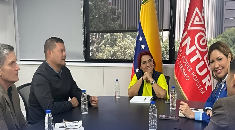 Autoridades abordan estrategias para impulsar la conectividad aérea y turística