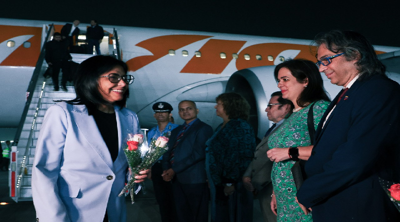 Vicepresidenta Rodríguez arriba a la India para afianzar relaciones bilaterales