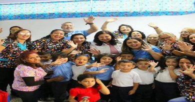 Entregan Centro Educativo “Lea Benshimol de Serfaty” en la parroquia 23 de Enero