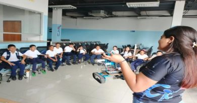 Estudiantes de Anzoátegui exploran mundo de robótica educativa