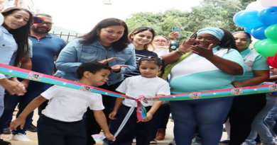 Unidad Educativa Ely Rafael Primera recuperada al 100% en Caracas