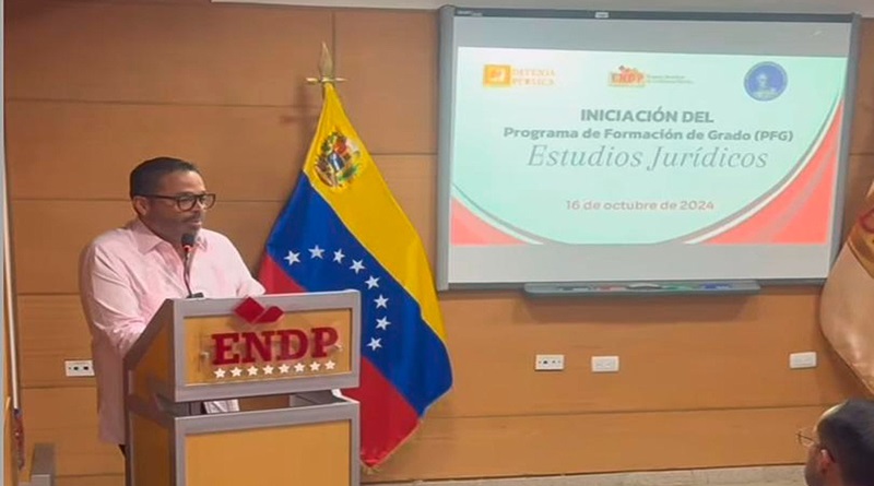 Desarrollan formación de grado de estudios jurídicos a funcionarios de DP