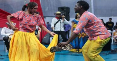 Grupo Aires De Mi Tierra participa con música tradicional en Festival Mundial Viva Venezuela