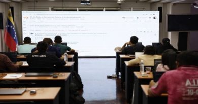 Culmina segunda edición del Curso de Inteligencia Artificial