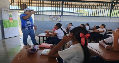 Semilleros Científicos de Lara exploran sobre enseñanzas robóticas