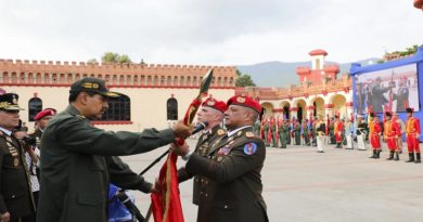 Jefe de Estado: Venezuela tiene un poder militar que la defienda