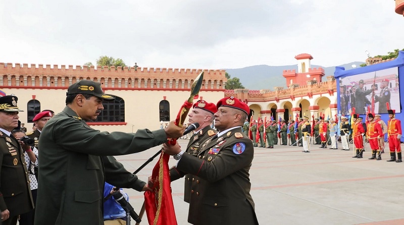 Jefe de Estado: Venezuela tiene un poder militar que la defienda