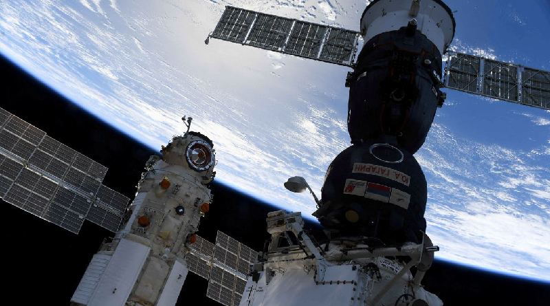 Rusia detecta más de 80 fragmentos de satélite que amenazan órbita geoestacionaria