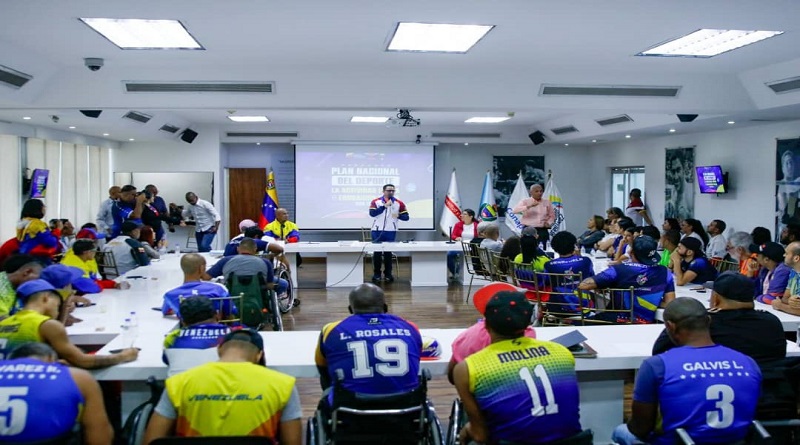 Plan Nacional del Deporte atiende consultas de Paraatletas