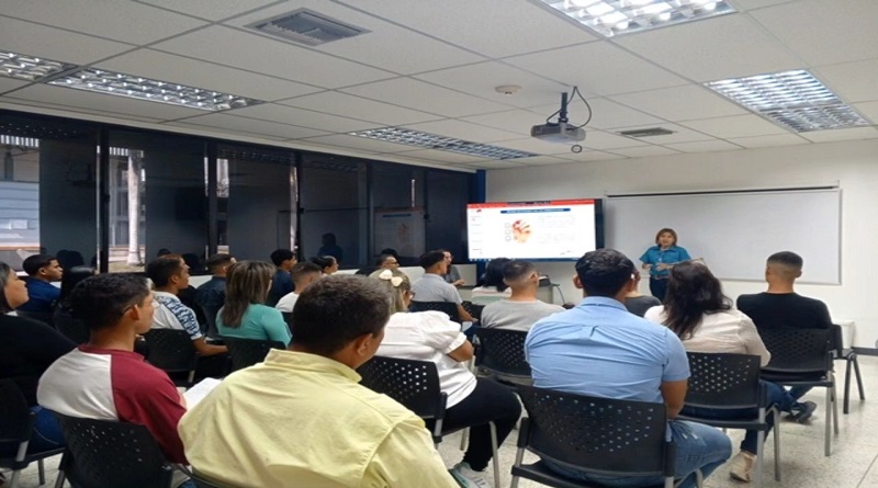 Jóvenes de Yaracuy se capacitan en Electromecánica Industrial a través del Inces