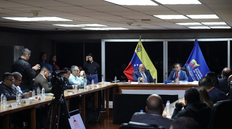 Autoridades impulsan innovaciones para la educación universitaria