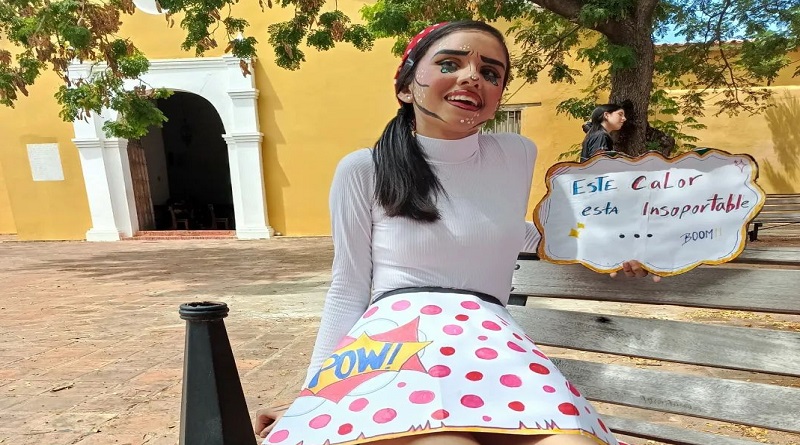 Durante el evento, los actores y actrices en formación representaron diversas figuras mitológicas, clásicas y fantásticas,