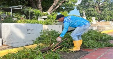Anzoategui cementerio limpieza