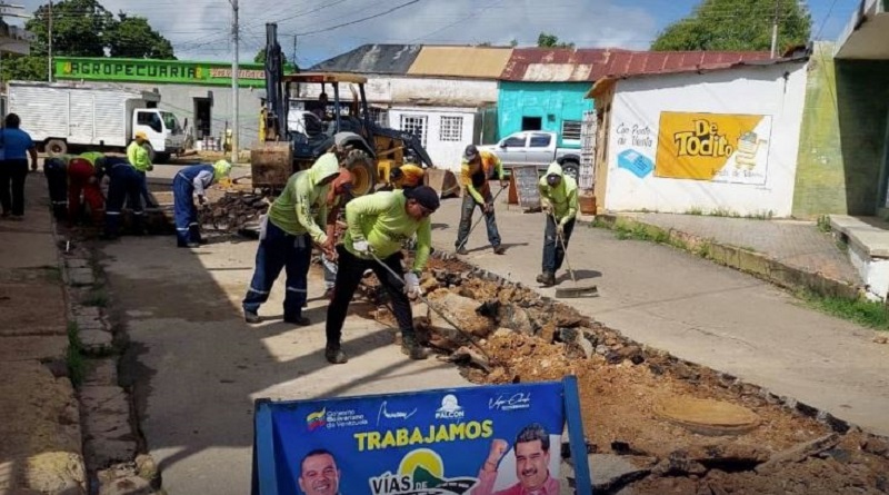 Recuperan principales vías del municipio Mauroa de Falcón