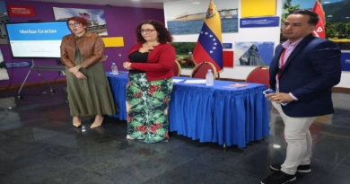Conversatorio sobre reportes de actividad sospechosa protege sector turismo