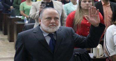 PERFIL: Alfredo Ruiz ratificado como Defensor del Pueblo