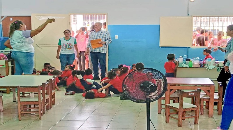 Entregan rehabilitado CEIN Argelia Laya en municipio Paz Castillo de Miranda