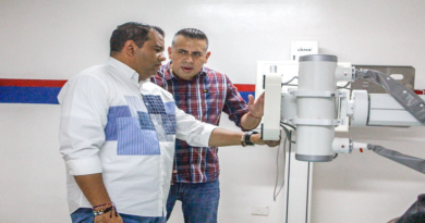 Activan servicio de rayos X en hospital Alfredo Van Grieken de Falcón