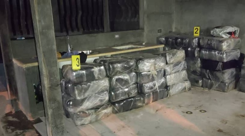 Detienen a dos colombianos en Sucre por trasladar 970 kilos de drogas