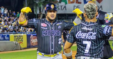 Leones obtienen primer triunfo contra Magallanes en esta temporada