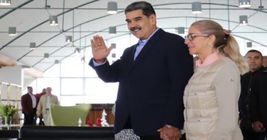 Jefe de Estado anuncia creación de 8 escuelas de turismo