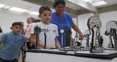 Vicepresidenta Delcy Rodríguez invita exposición interactiva de Mafalda