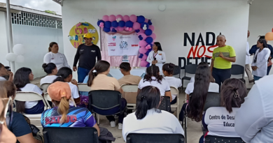 Jóvenes de Barinas reciben taller sobre consulta diferenciada
