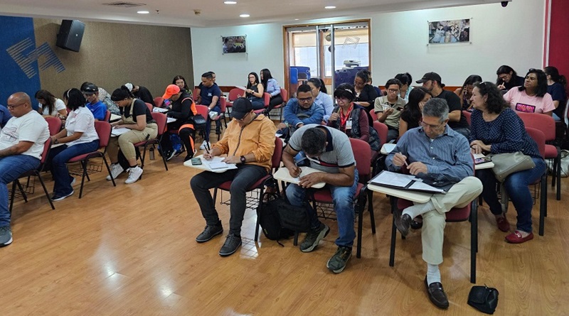 Taller sobre Pymes ofrece Mintur a emprendedores