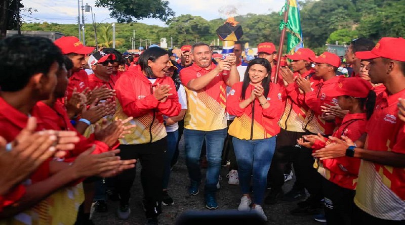 Anzoátegui recibe Fuego Patrio de Juegos Nacionales y Paranacionales Oriente 2024