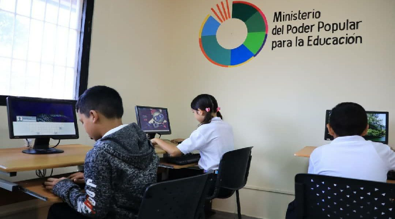 U.E.E. Jesús Rafael Albornoz de Baruta luce espacios rehabilitados