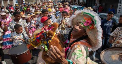 Celebran XVII Encuentro Nacional de Burras y Burriquitas en San Casimiro