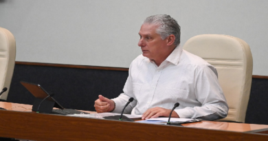 Presidente de Cuba revisa disposición del país ante tormenta Rafael