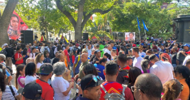 Caraqueños respaldan aprobación de la Ley Orgánica Libertador Simón Bolívar