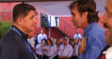 Conatel otorga 37 títulos administrativos a medios comunitarios del país