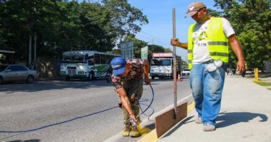 Ejecutan obra de demarcación vial en la Intercomunal Turmero-Maracay