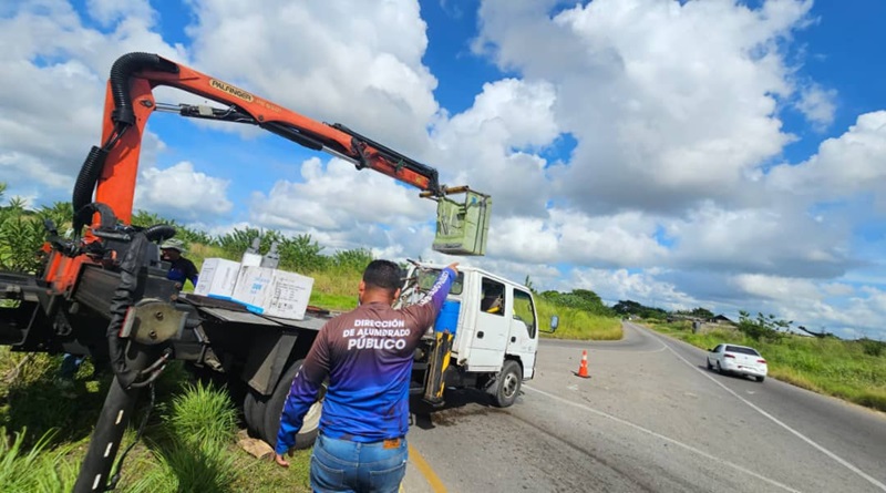 Despliegan mantenimiento y reemplazo de 150 luminarias en sectores de Maturín