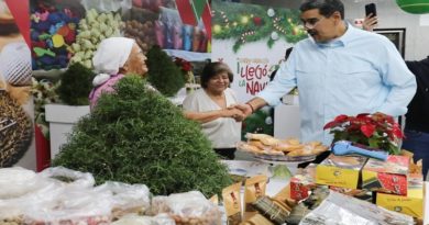 Arrancan más de 100 Ferias Navideñas en toda Venezuela
