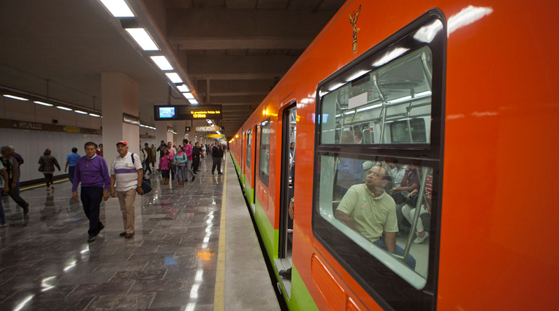 Hombre apuñala a cuatro personas en el Metro de la Ciudad de México