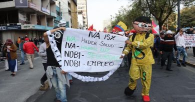 Pueblo de Quito protesta para exigir renuncia de Daniel Noboa