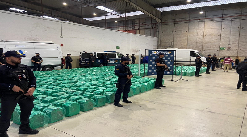 Policía Nacional de España incauta droga en el puerto de Algeciras