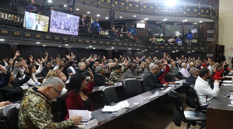 AN aprueba acuerdo que concede honores del Panteón Nacional a Prieto Figueroa