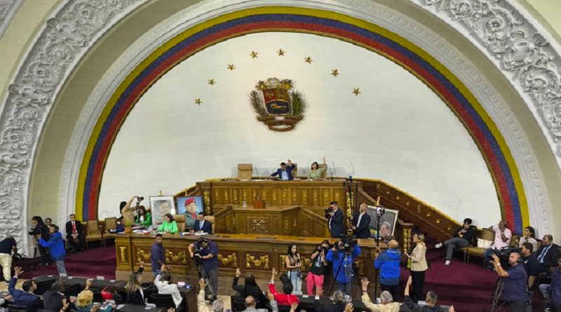 AN aprueba acuerdo que concede honores del Panteón Nacional a Prieto Figueroa