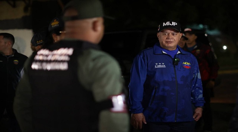 Ministro Diosdado Cabello supervisa puntos de control y patrullaje nocturno en Aragua