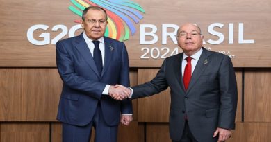 Canciller Lavrov dirigirá delegación de Rusia en cumbre G20 en Brasil